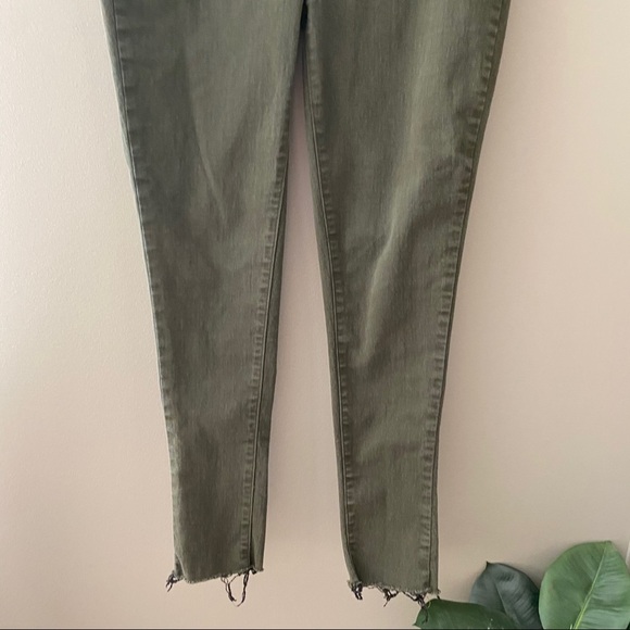 Free People Green Skinny Jeans Sz 31 - Picture 3 of 11